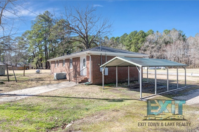 Foto del edificio - Charming 3-Bedroom Rental in Jarratt, VA!