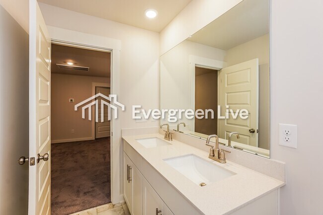 Building Photo - 862 Bur Oak Ct