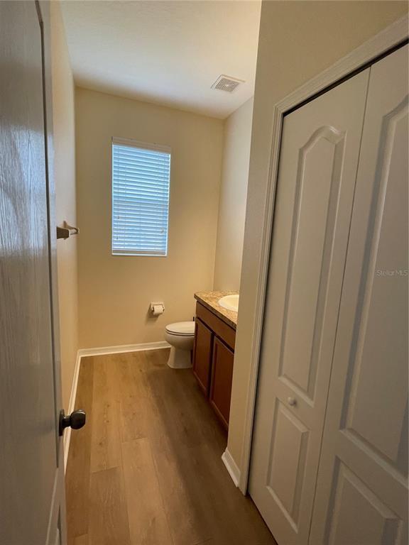 Building Photo - 15453 Ave Of The Arbors