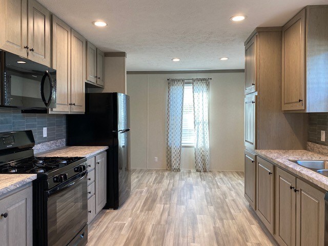 Foto del edificio - 1303 Powderhorn Ct