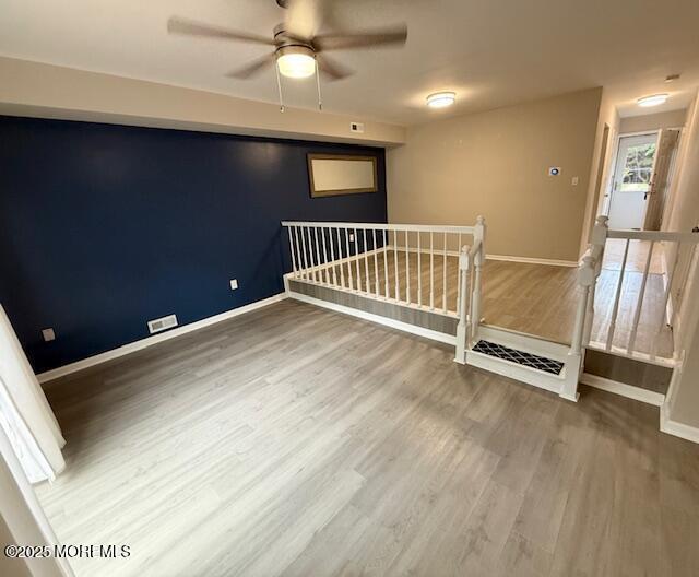 Foto del edificio - 325 Kingsbridge Ct