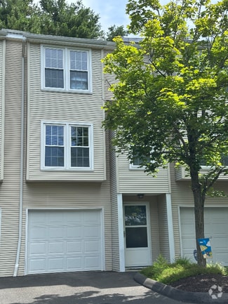 380 Hitchcock Rd