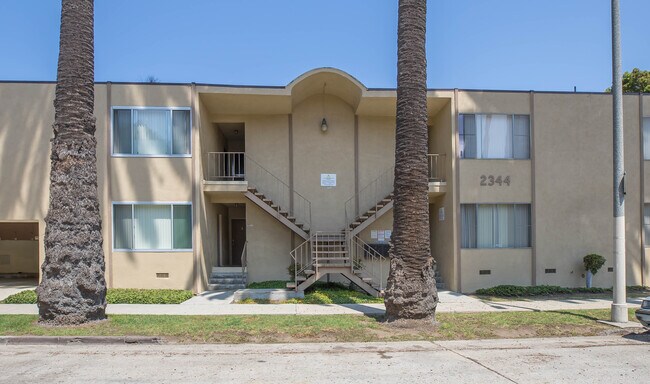 Foto del edificio - 2344 Walnut Ave