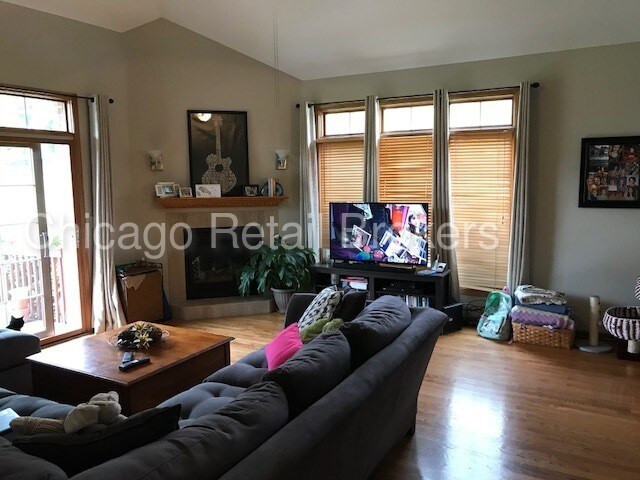 Building Photo - 593 Prairie Crossing Dr, New Lenox, IL, 60451