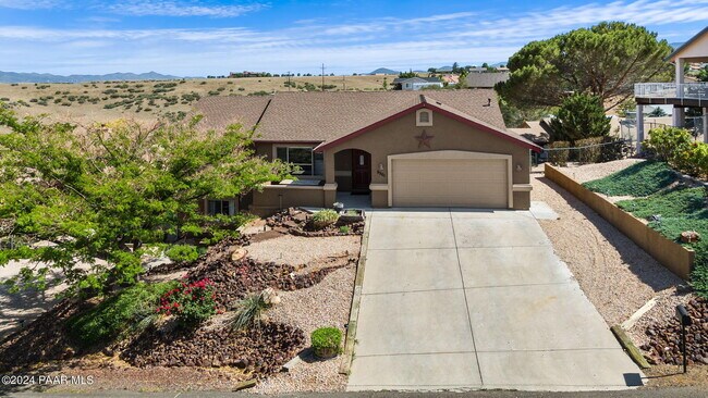 Building Photo - 9961 E Texas Dr