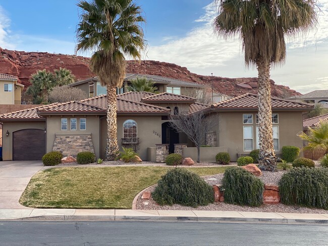 Foto del edificio - 2242 N Gunsight Dr