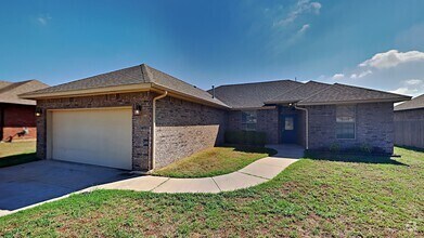 Building Photo - 2208 Mill Creek Way