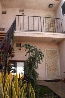 Porch entrance - 3366 Pine Ave