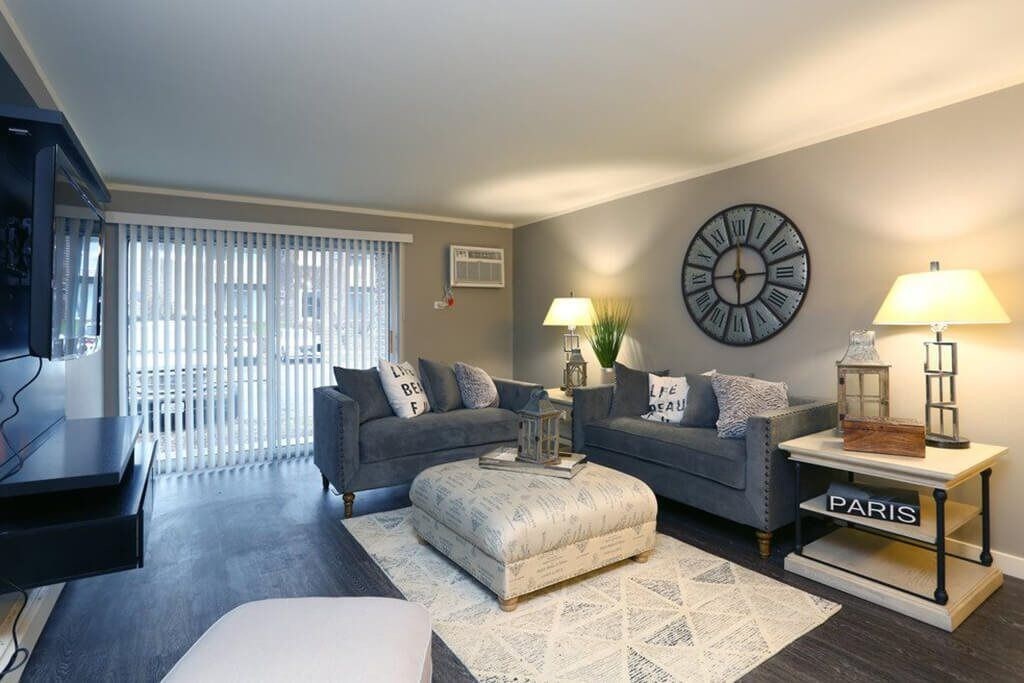 Renaissance at Carol Stream Apartments Carol Stream, IL