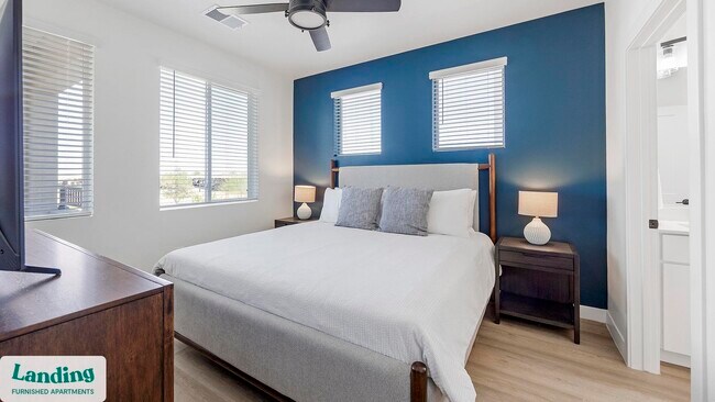 Foto del edificio - 255 N Camino Mercado