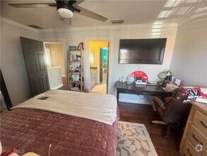 Building Photo - 9312 River Otter Dr