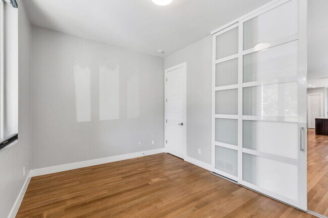 Foto del edificio - 3956 Osage St
