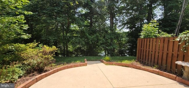 Building Photo - 3619 Bracknell Dr