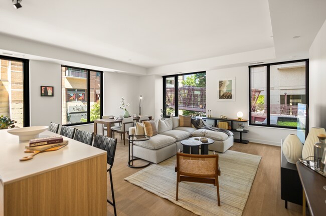 Foto del edificio - Solaire 7607 Old Georgetown