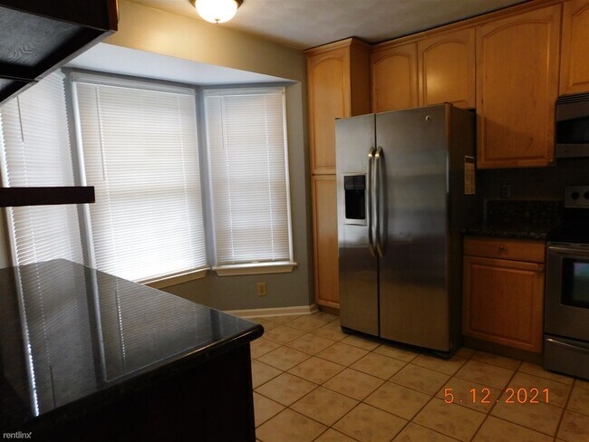Foto del edificio - 3 br, 2.5 bath Townhome - 4625 Stonebridge Ln