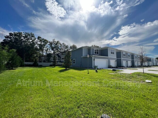 Building Photo - 2037 Canny Cv