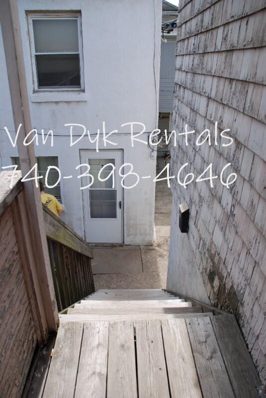 Building Photo - 207.5 Scammel St