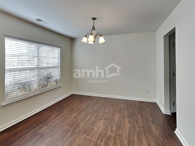 Foto del edificio - 10538 Samuels Way Dr