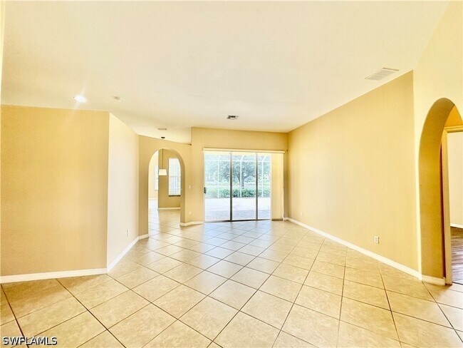 Building Photo - 14511 Jekyll Island Ct