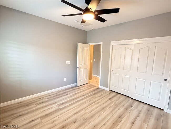 Foto del edificio - 2759 Foxtail Creek Ave