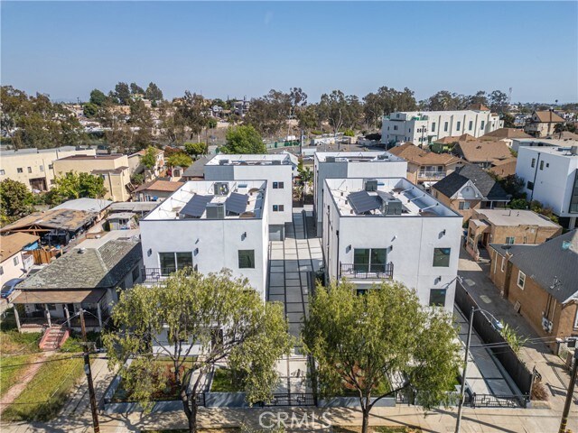 Foto del edificio - 648 N Boyle Ave