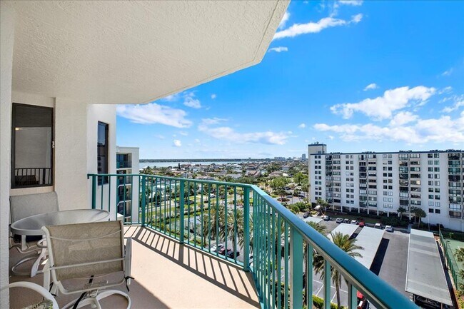 Foto del edificio - 670 Island Way