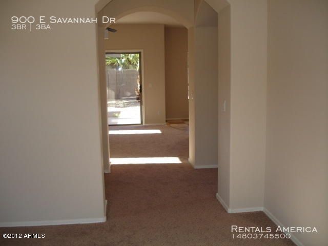 Building Photo - GATED!  Very Nice Home in Madeline Court!