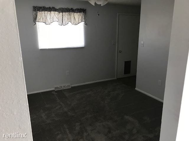 Building Photo - 3 br, 2 bath Apartment - 755 Gardenia St