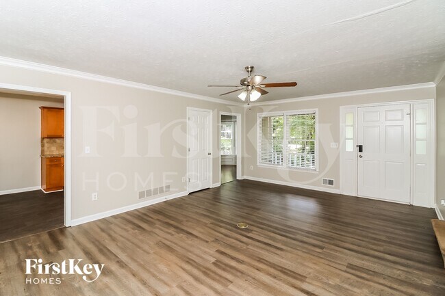 Foto del edificio - 1948 Winding Creek Ln SW