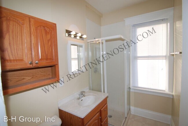 Building Photo - 2301 52nd St