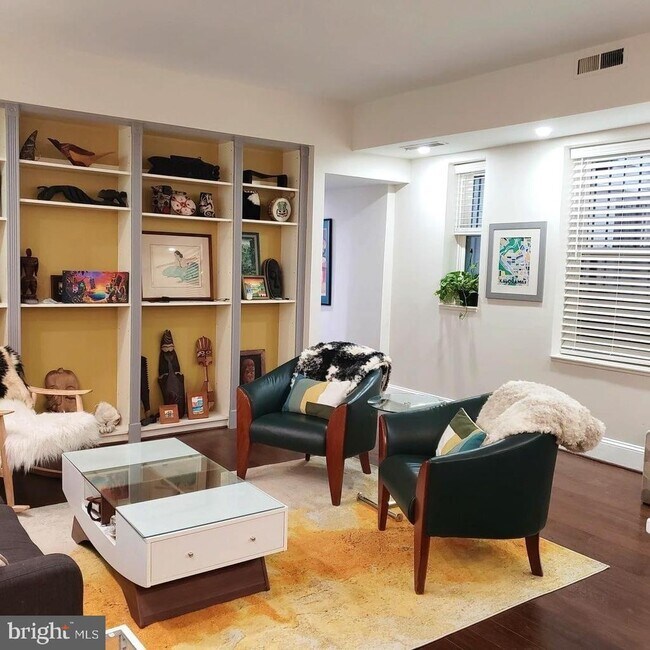 Foto del edificio - 2127 California St NW