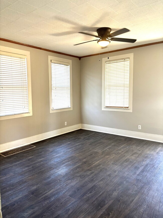 Foto del edificio - 218 N 3rd St