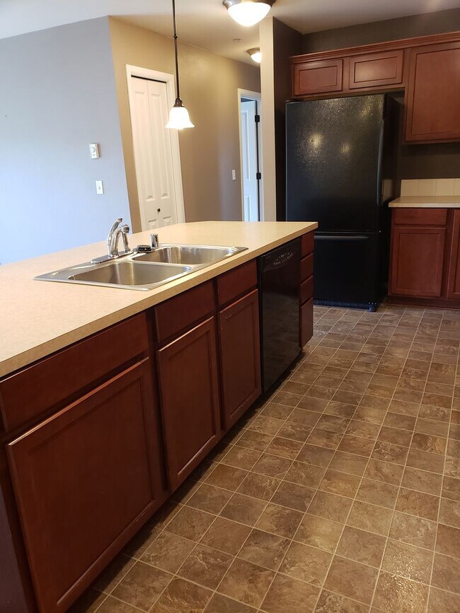 Foto del edificio - Two Bedroom Condo In Cordata Neighborhood