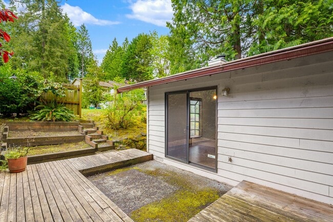 Building Photo - 7820 147th Ave NE