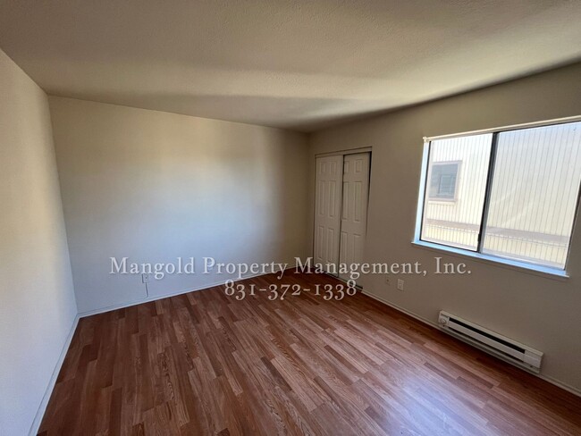 Building Photo - Steinbeck Flats Condo Close To Old Town Sa...