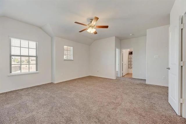 Foto del edificio - 633 Bassett Hall Rd