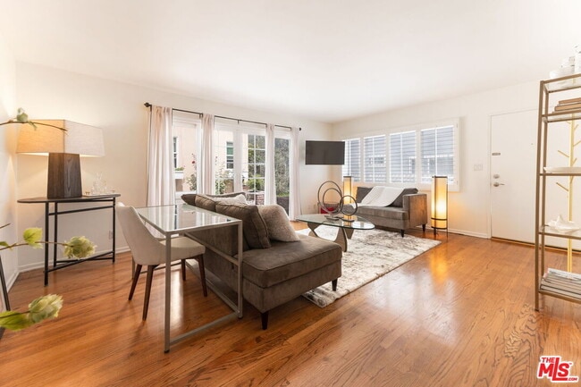 Building Photo - 1120 23rd St