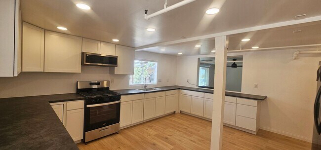 Foto del edificio - Rancho De Oro