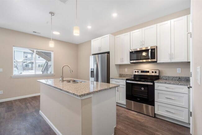 Building Photo - 1601 Grand Harmony Blvd