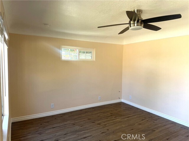 Foto del edificio - 2149 Greenfield Ave