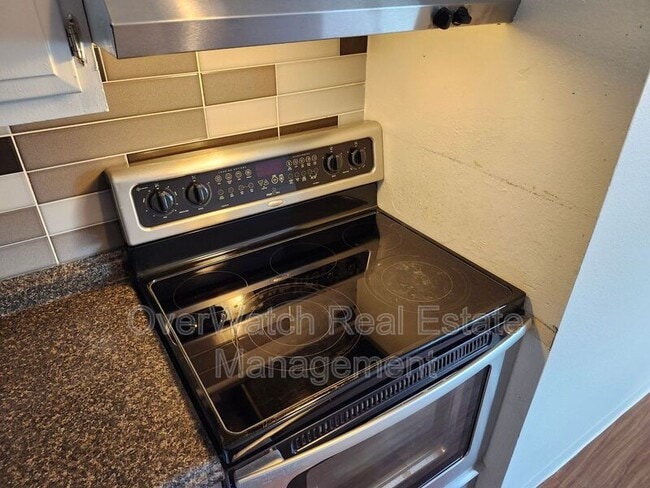 Foto del edificio - 717 N Bliss St