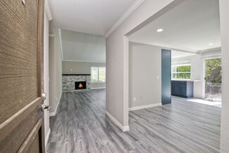 Building Photo - 6428 El Perico Ln