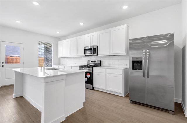 Foto del edificio - 1321 Rockwell Dr