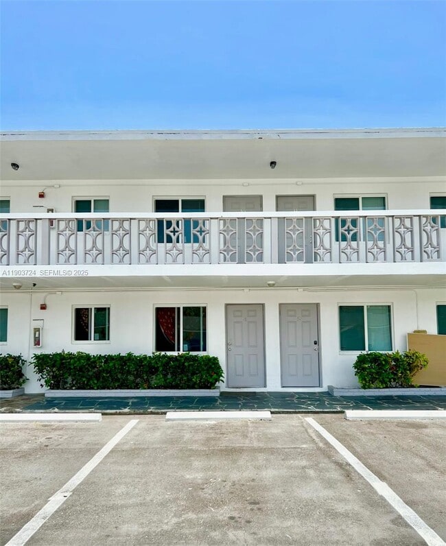 Building Photo - 10 NW 77th St