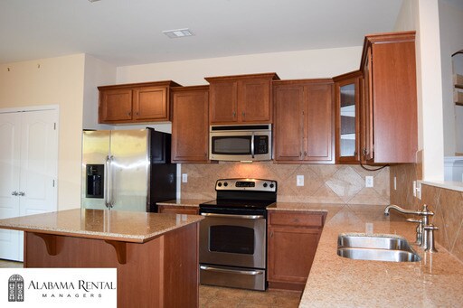 Foto del edificio - 6720 Southern Trace Cir