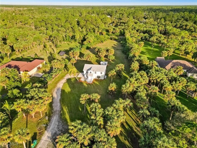 Foto del edificio - 260 13th St SW