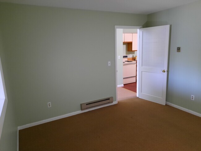 Bedroom - 213 Prescott Ave