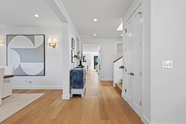 Foto del edificio - 1365 Vancouver Ave