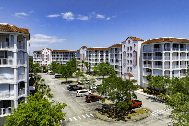 800-821 Del Rio Way Merritt Island, FL 32953 - Harbor Del Rio Condominium