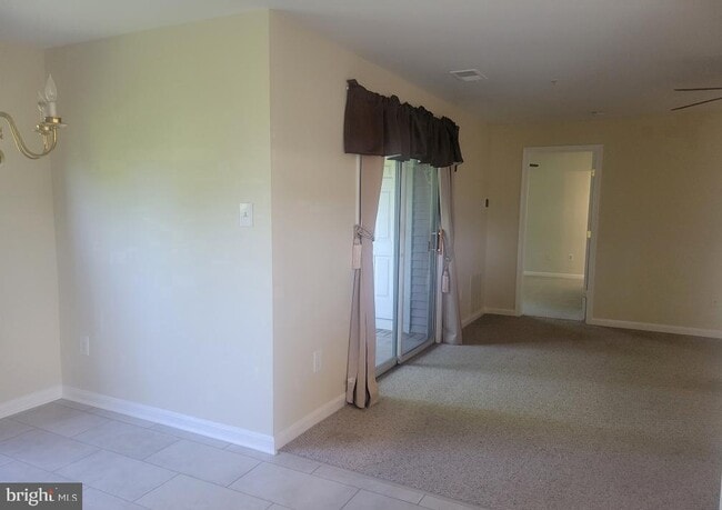 Building Photo - 8813 Stoneridge Cir